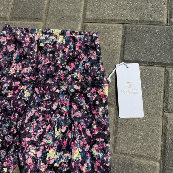 calia by carrie underwood Balance Crossover Capri floral Colorful NWT $65 XS - Picture 3 of 9